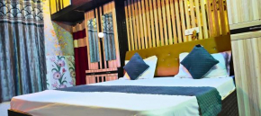 Hotel Raj Nandani Palace - Near By Ram Mandir